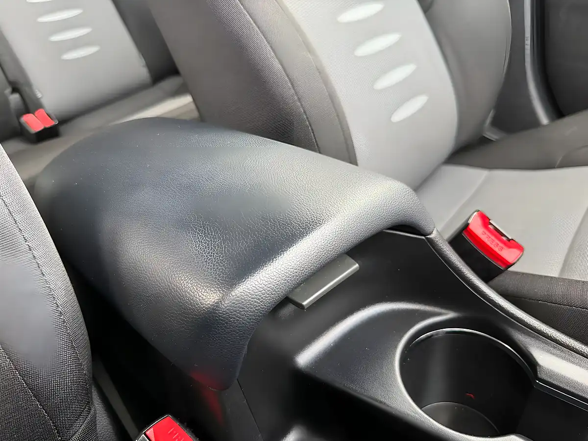 Used 2015 Kia Ceed Ecodynamics 2 Sportswagon Red - Interior and Exterior details 16