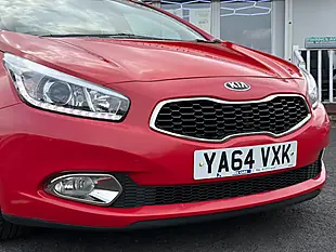 Used 2015 Kia Ceed Ecodynamics 2 Sportswagon Red - Interior and Exterior details 9
