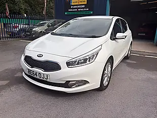 Used 2015 Kia Ceed Ecodynamics 2 White - Interior and Exterior details 4