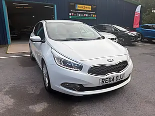 Used 2015 Kia Ceed Ecodynamics 2 White - Interior and Exterior details 6