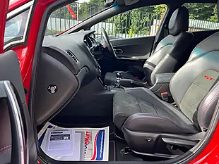 Used 2015 Kia Ceed GT Red - Interior and Exterior details 12