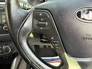 Used 2015 Kia Ceed SR7 Black - Interior and Exterior details 17