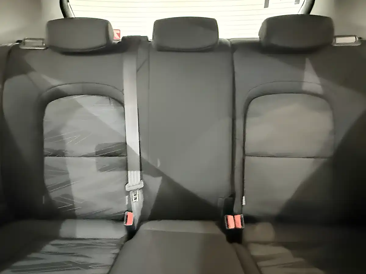 Used 2015 Kia Ceed VR7 Red - Interior and Exterior details 19