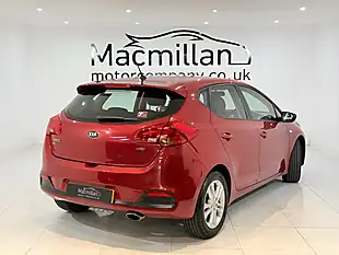 Used 2015 Kia Ceed VR7 Red - Interior and Exterior details 8