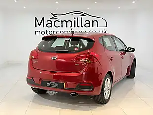 Used 2015 Kia Ceed VR7 Red - Interior and Exterior details 9