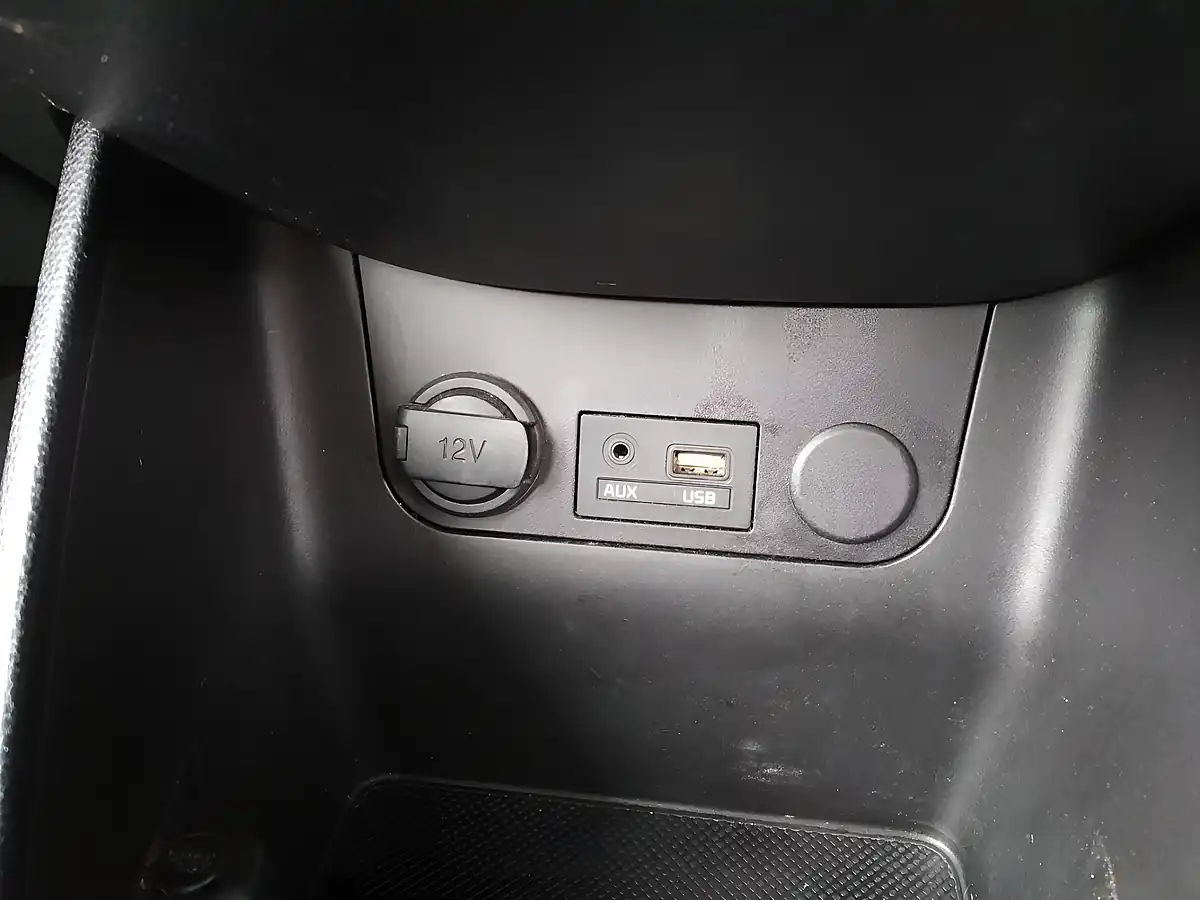 Used 2015 Kia Picanto 1 Black - Interior and Exterior details 15