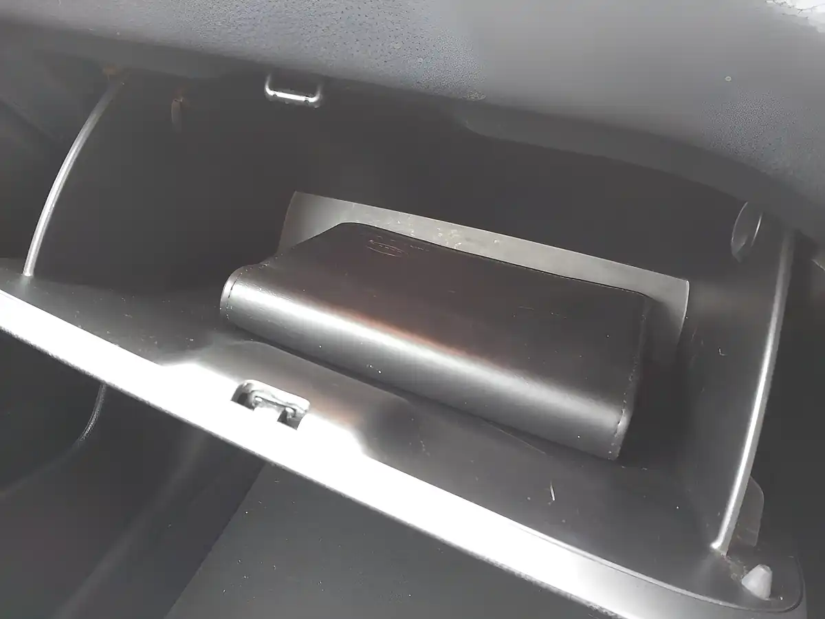 Used 2015 Kia Picanto 1 Black - Interior and Exterior details 16