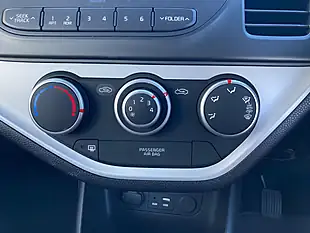 Used 2015 Kia Picanto 1 Red - Interior and Exterior details 18