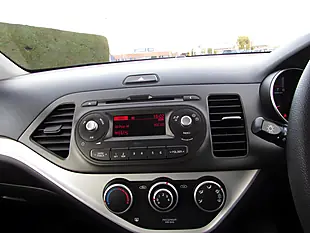 Used 2015 Kia Picanto 1 Red - Interior and Exterior details 13