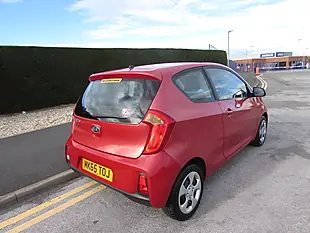 Used 2015 Kia Picanto 1 Red - Interior and Exterior details 7