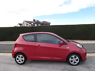Used 2015 Kia Picanto 1 Red - Interior and Exterior details 8