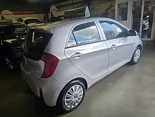 Used 2015 Kia Picanto 1 Silver - Interior and Exterior details 12