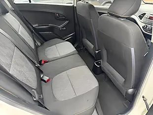 Used 2015 Kia Picanto 1 White - Interior and Exterior details 11