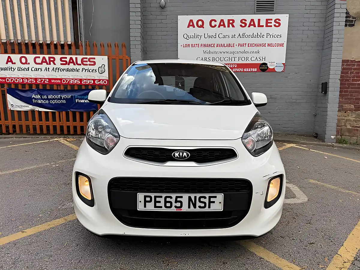 Used 2015 Kia Picanto 1 White - Interior and Exterior details 2