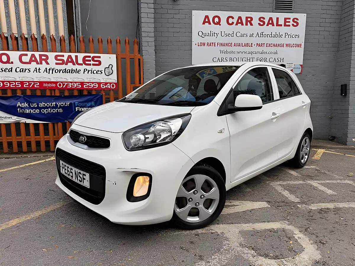 Used 2015 Kia Picanto 1 White - Interior and Exterior details 3