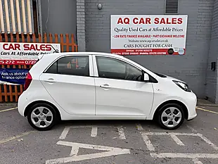 Used 2015 Kia Picanto 1 White - Interior and Exterior details 8