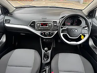 Used 2015 Kia Picanto 1 White - Interior and Exterior details 9