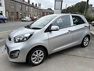 Used 2015 Kia Picanto 2 5DR Silver - Interior and Exterior details 3