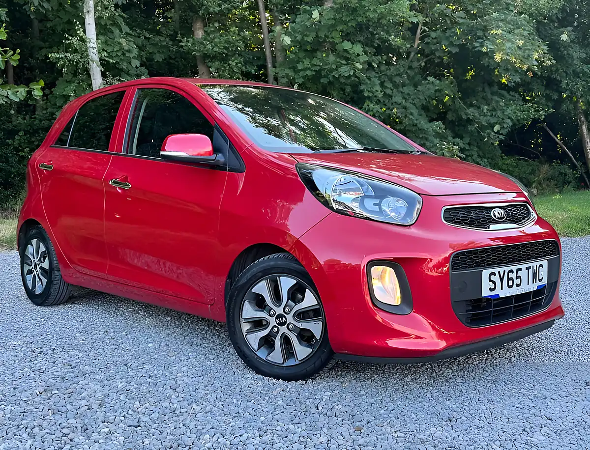 Used 2015 Kia Picanto 2 Blaze Red - Front View