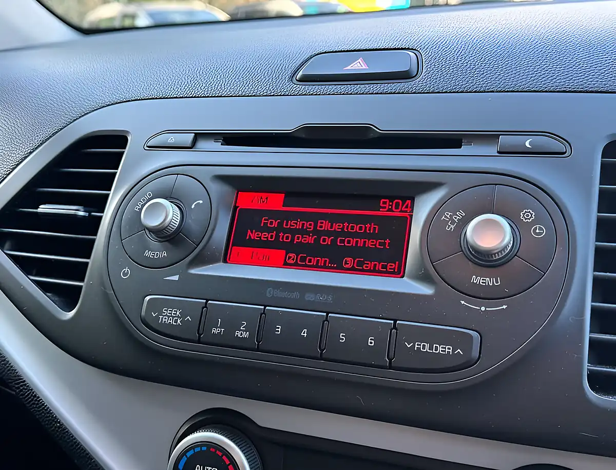 Used 2015 Kia Picanto 2 Blaze Red - Interior and Exterior details 13