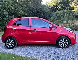 Used 2015 Kia Picanto 2 Blaze Red - Interior and Exterior details 2