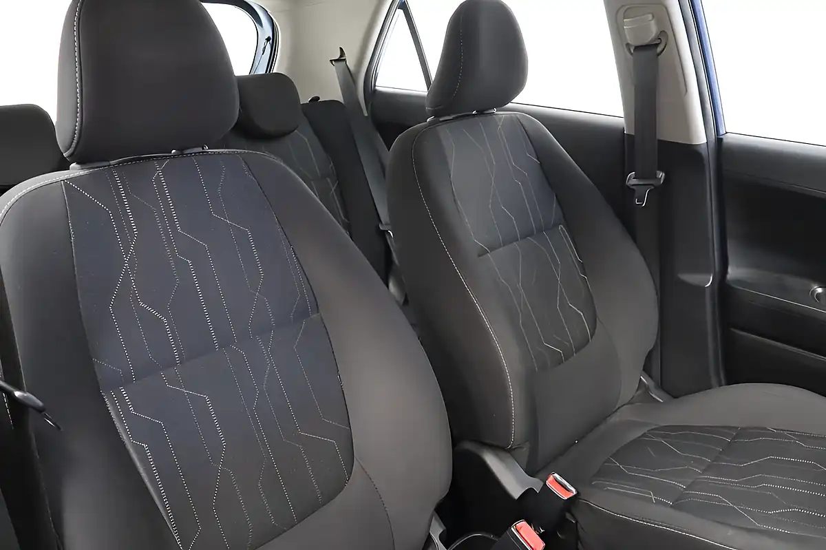 Used 2015 Kia Picanto 2 Blue - Interior and Exterior details 6