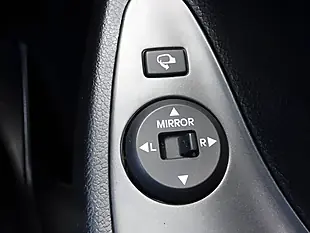 Used 2015 Kia Picanto 2 Red - Interior and Exterior details 13
