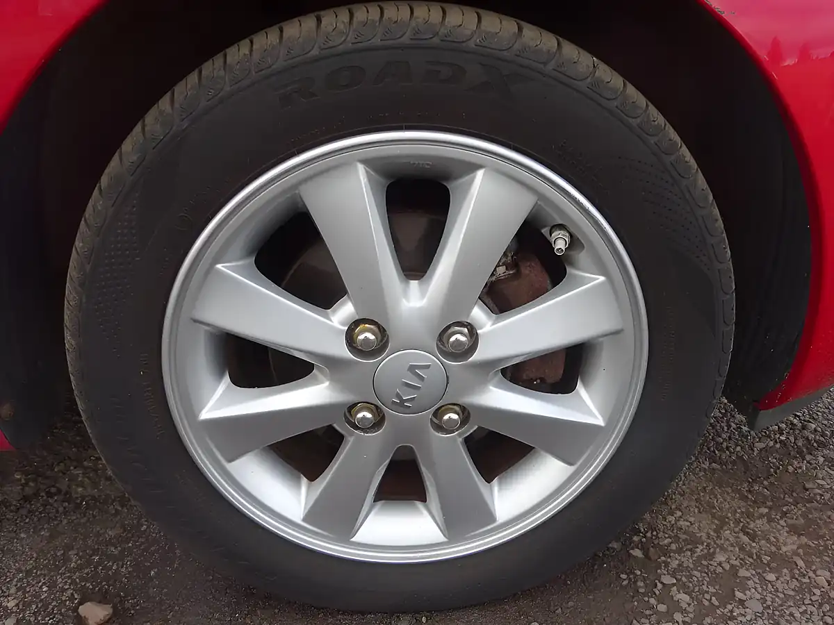 Used 2015 Kia Picanto 2 Red - Interior and Exterior details 15