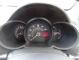 Used 2015 Kia Picanto 2 Red - Interior and Exterior details 17