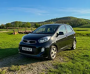Used 2015 Kia Picanto SR7 Black - Interior and Exterior details 5