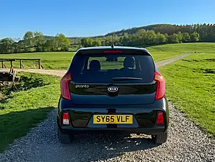 Used 2015 Kia Picanto SR7 Black - Interior and Exterior details 6