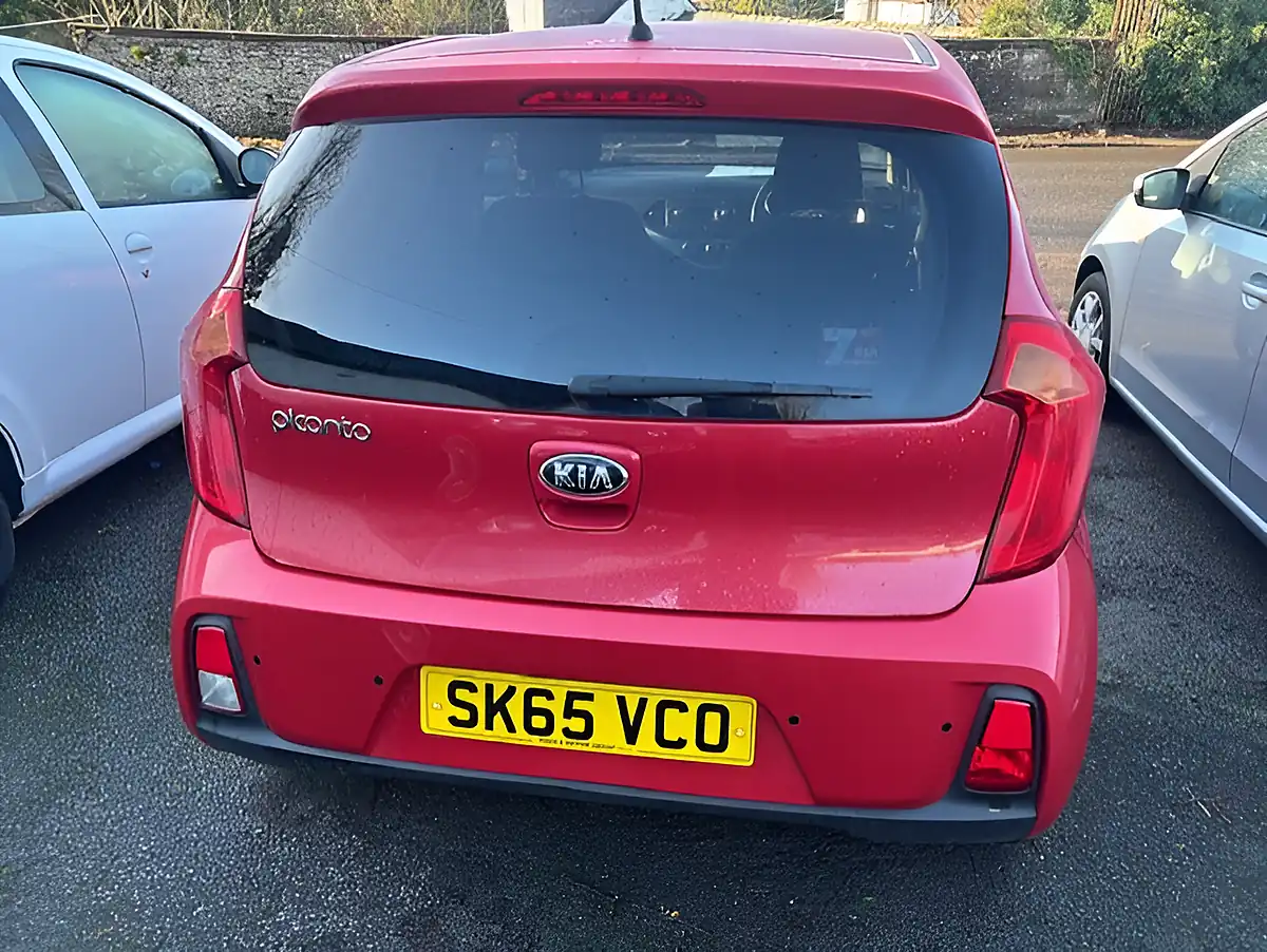 Used 2015 Kia Picanto SR7 Red - Interior and Exterior details 3