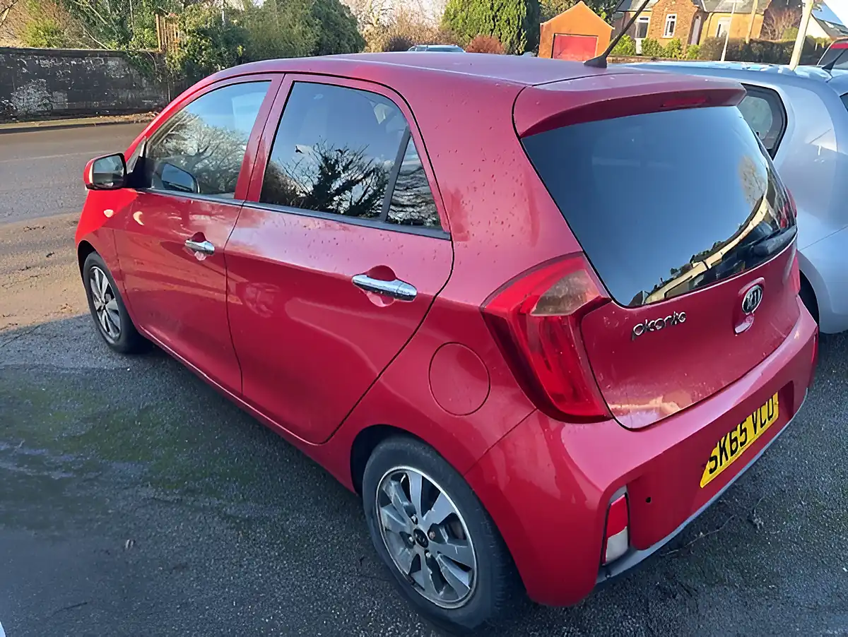 Used 2015 Kia Picanto SR7 Red - Interior and Exterior details 4