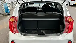 Used 2015 Kia Picanto SR7 White - Interior and Exterior details 6