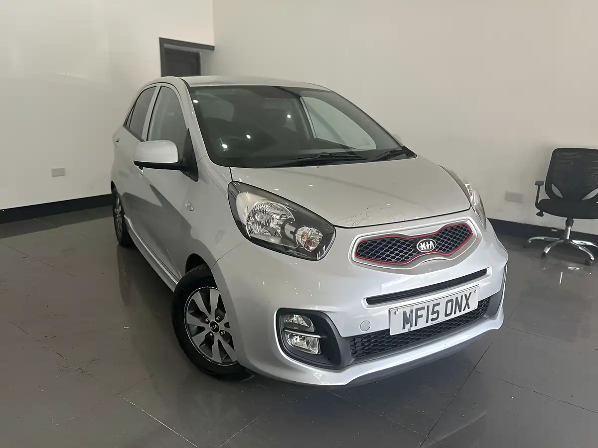 Used 2015 Kia Picanto VR7 Silver - Interior and Exterior details 3