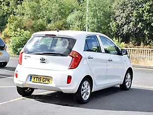 Used 2015 Kia Picanto VR7 White - Interior and Exterior details 9