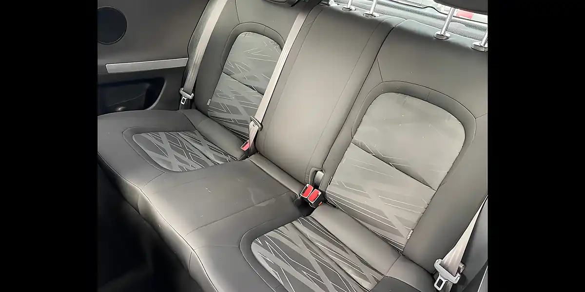 Used 2015 Kia Proceed SR7 White - Interior and Exterior details 10