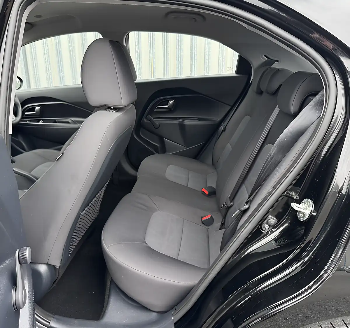 Used 2015 Kia Rio 1 Black - Interior and Exterior details 11