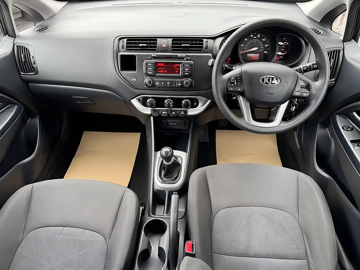 Used 2015 Kia Rio 1 Black - Interior and Exterior details 13