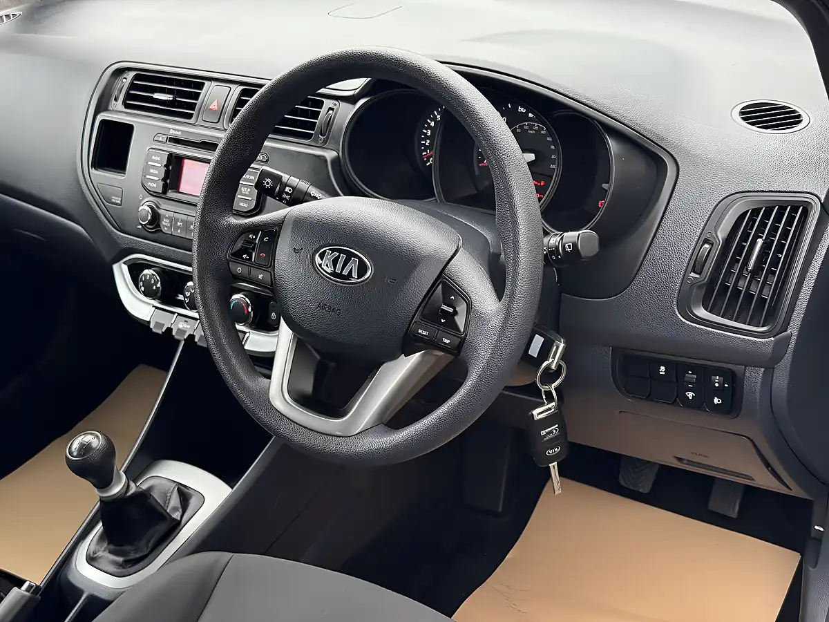 Used 2015 Kia Rio 1 Black - Interior and Exterior details 14