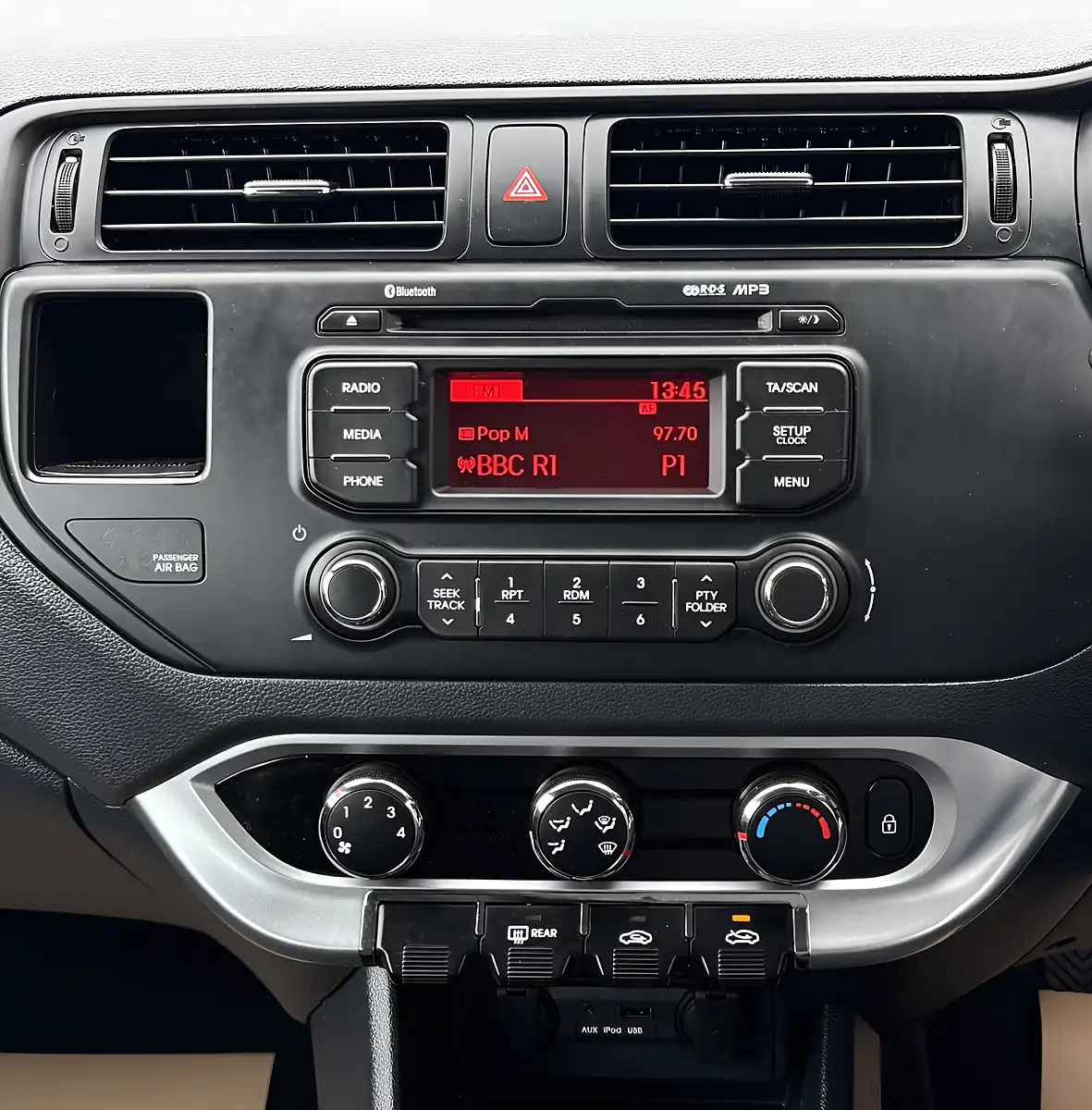 Used 2015 Kia Rio 1 Black - Interior and Exterior details 15