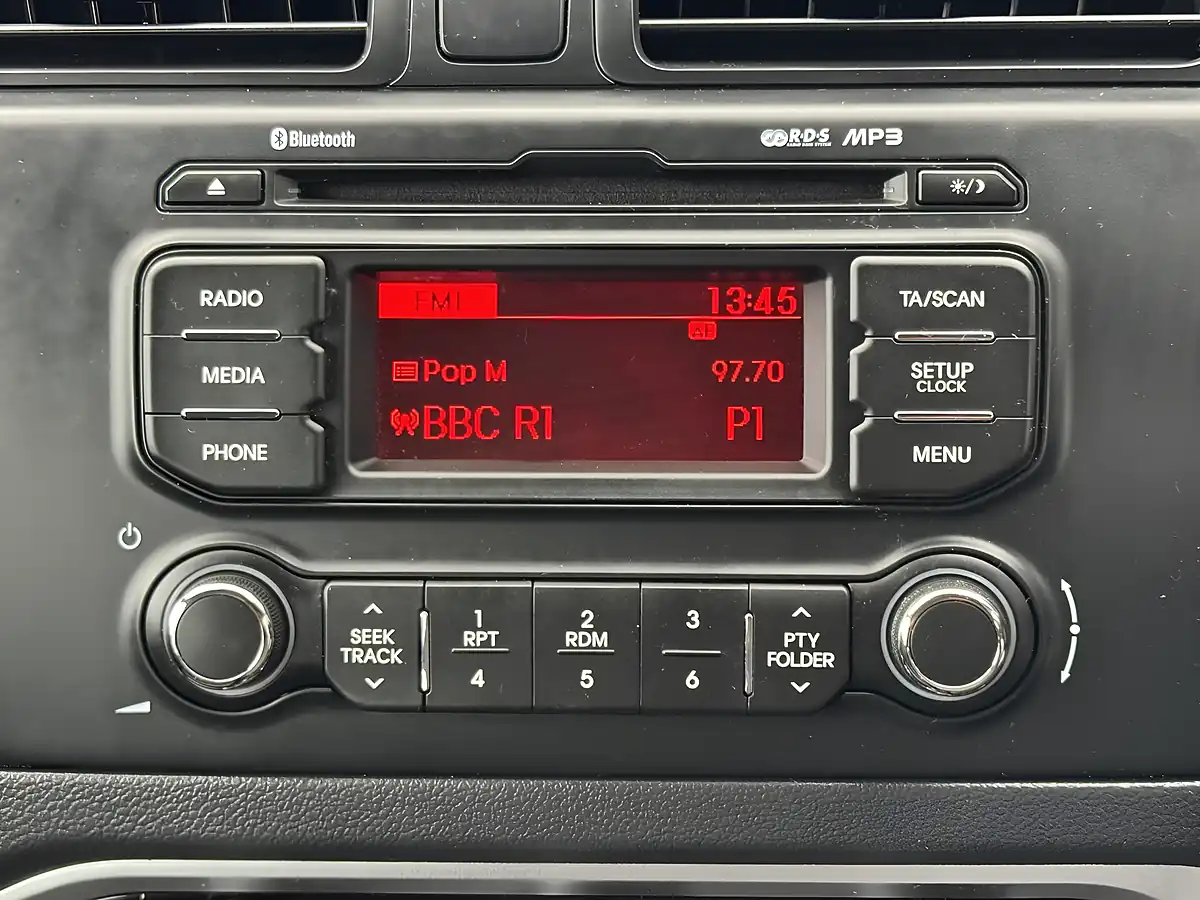 Used 2015 Kia Rio 1 Black - Interior and Exterior details 16
