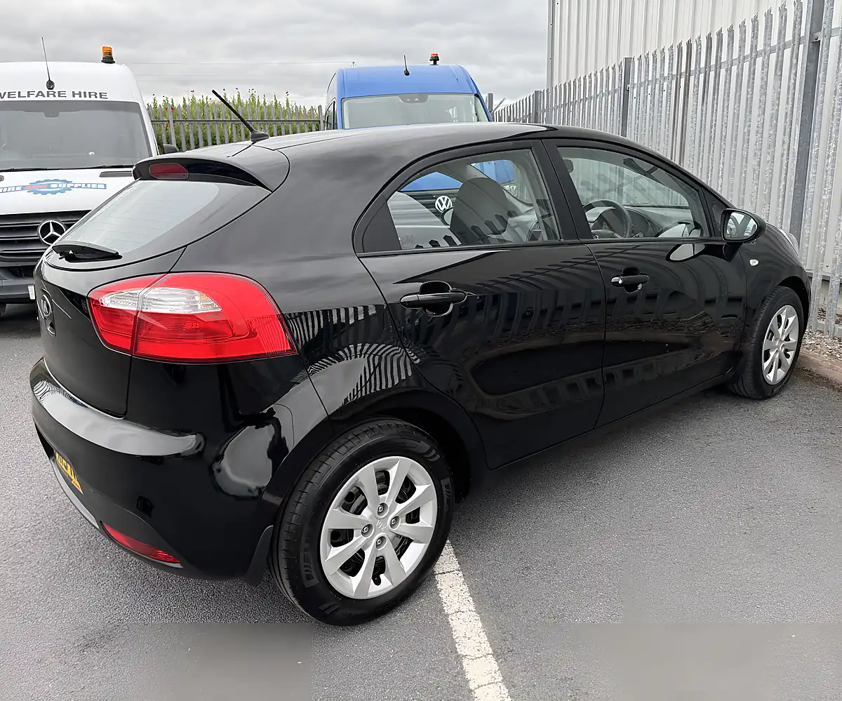 Used 2015 Kia Rio 1 Black - Interior and Exterior details 5
