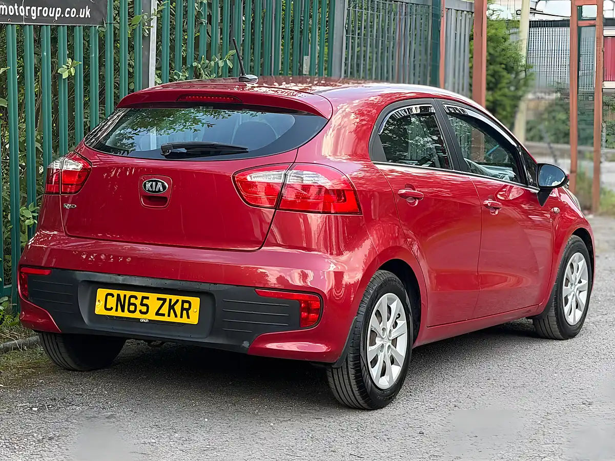 Used 2015 Kia Rio 1 Red - Interior and Exterior details 10