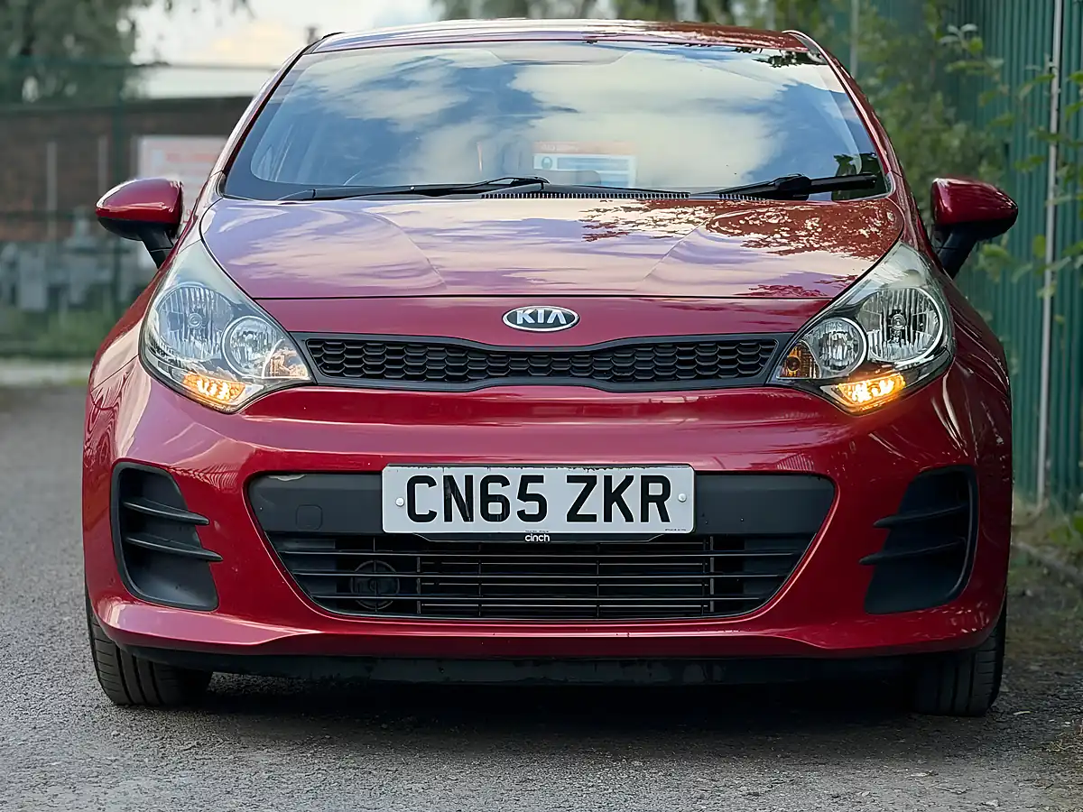 Used 2015 Kia Rio 1 Red - Interior and Exterior details 6