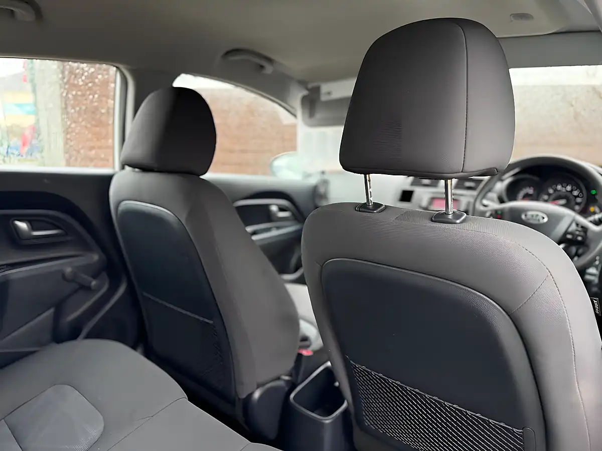 Used 2015 Kia Rio 1 White - Interior and Exterior details 15