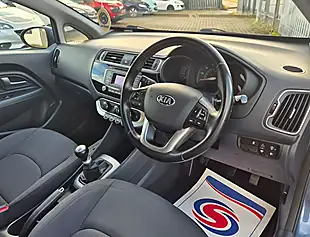 Used 2015 Kia Rio 2 Blue - Interior and Exterior details 11