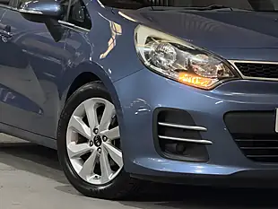 Used 2015 Kia Rio 2 Blue - Interior and Exterior details 11