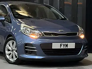 Used 2015 Kia Rio 2 Blue - Interior and Exterior details 17