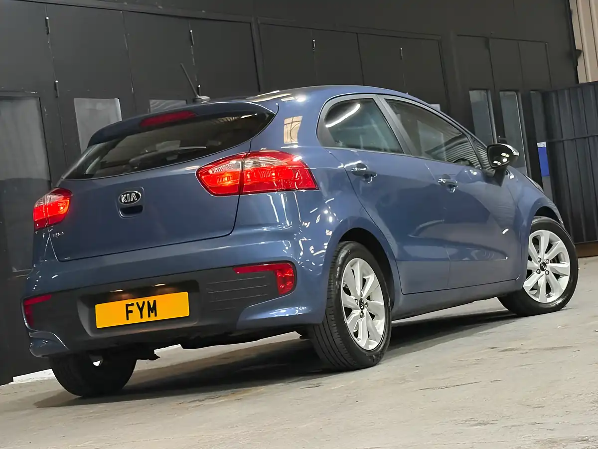 Used 2015 Kia Rio 2 Blue - Interior and Exterior details 19